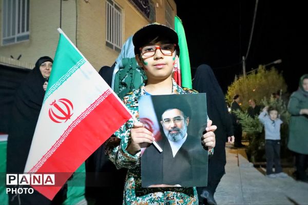 برپایی موکب امام رضا(ع) یاد بود شهدای دانش آموز در یزد