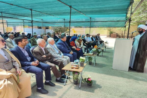 آیین خشت‌گذاری هنرستان اطلس روان کارا شهرستان پاکدشت 