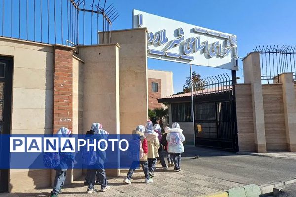 برگرازی مراسم گرامیداشت روز دانش‌آموز با حضور پرشور آینده‌سازان ملاردی