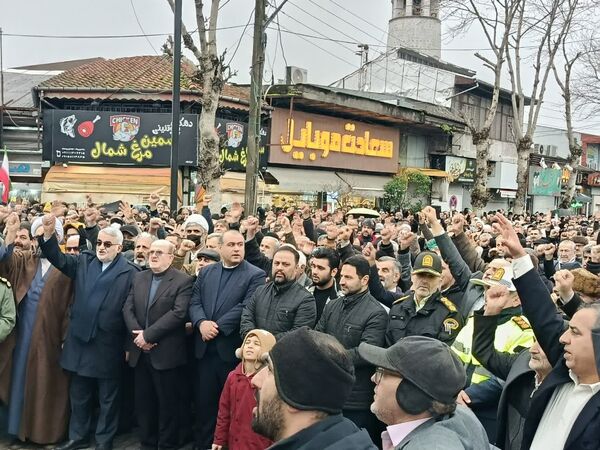 حماسه حضور نسل‌های انقلاب در لنگرود