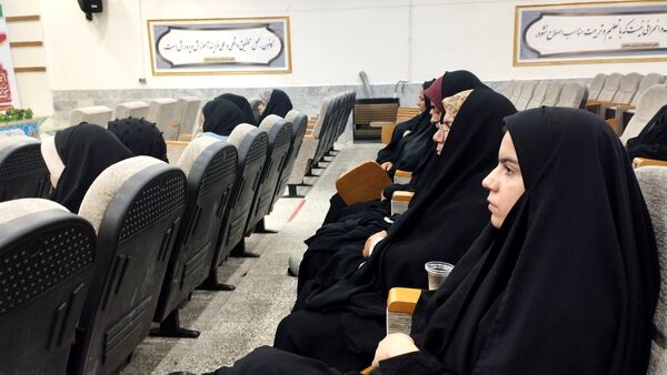 برگزاری همایش رای‌اولی‌ها در خلیل‌آباد