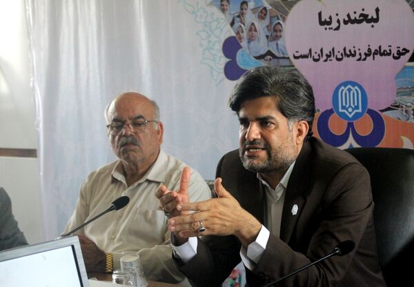 نشست خبری مدیرکل نوسازی مدارس استان بوشهر 