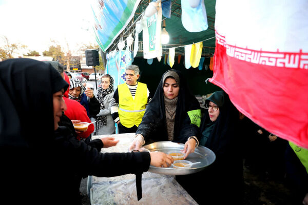برپایی ایستگاه صلواتی موکب علی‌بن‌موسی‌الرضا(ع) استان گلستان