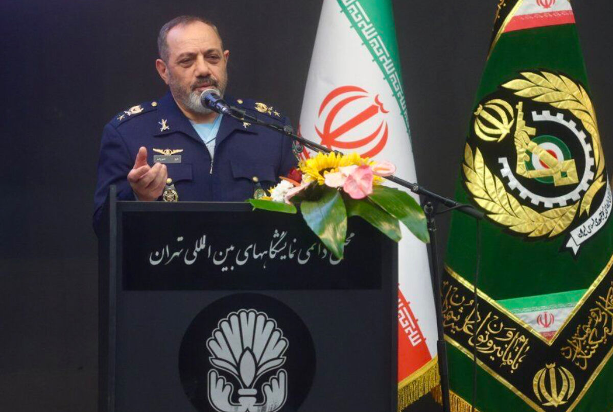 وزیر دفاع: سرریز دانش خود را در اختیار بخش غیرنظامی قرار می‌دهیم