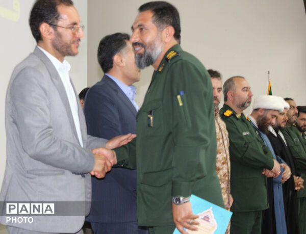 آیین تکریم و معارفه فرمانده سپاه سملقان؛ تجدید پیمان خدمت 