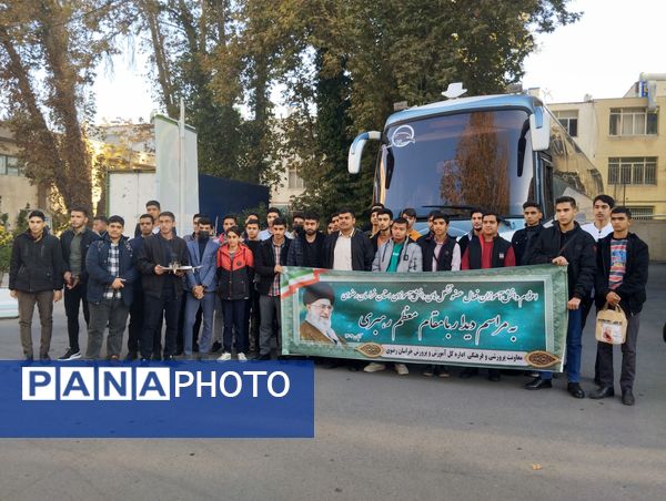 سفر دانش‌آموزان خراسان رضوی به دیدار مقام معظم رهبری 