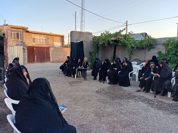 روضه‌های خانگی؛ سنتی ماندگار در روستای نقاب