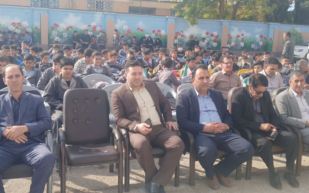 جشن عاطفه‌ها در کوهدشت