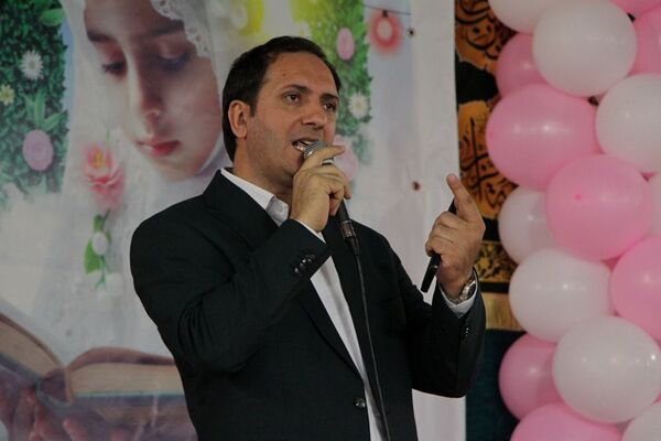 جشن تکلیف ۱۰۰۰ دانش‌آموز دختر در بهارستان ۲