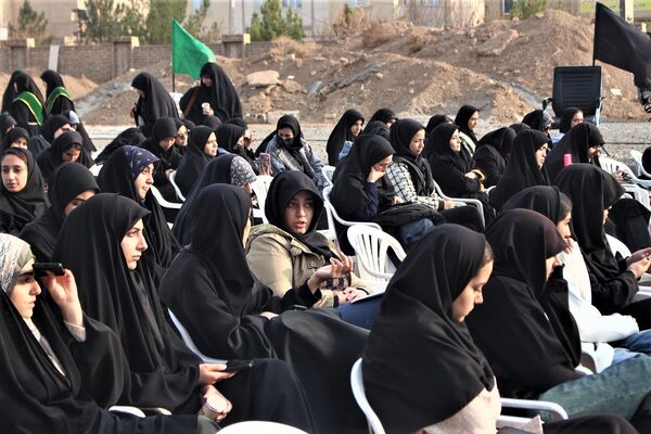 مراسم دومین سالگرد خاکسپاری شهید گمنام آموزشکده فنی دختران قم