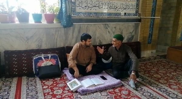 اعتکاف غوطه ور شدن در دریای روشن امید