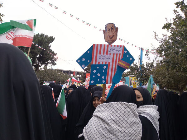 راهپیمایی 22 بهمن در قم -1