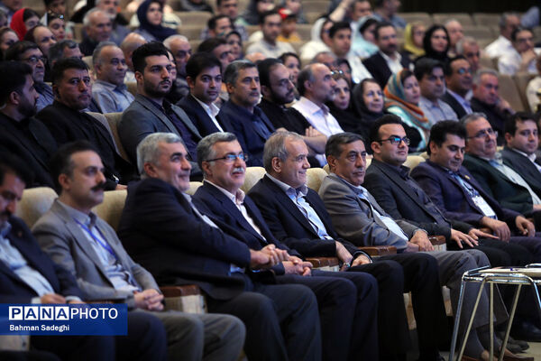 مراسم روز پزشک با حضور رئیس جمهوری
