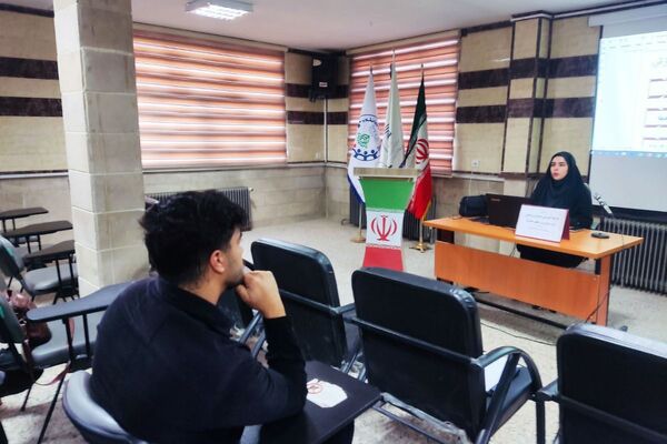 کارگاه آموزشی یاریگران زندگی ویژه مشاوران در فیروزکوه