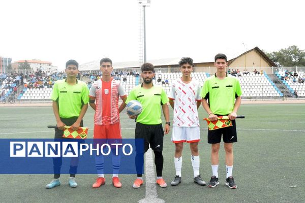 برگزاری مسابقات فینال و رده‌بندی فوتبال دانش‌آموزی در بهارستان‌ 2