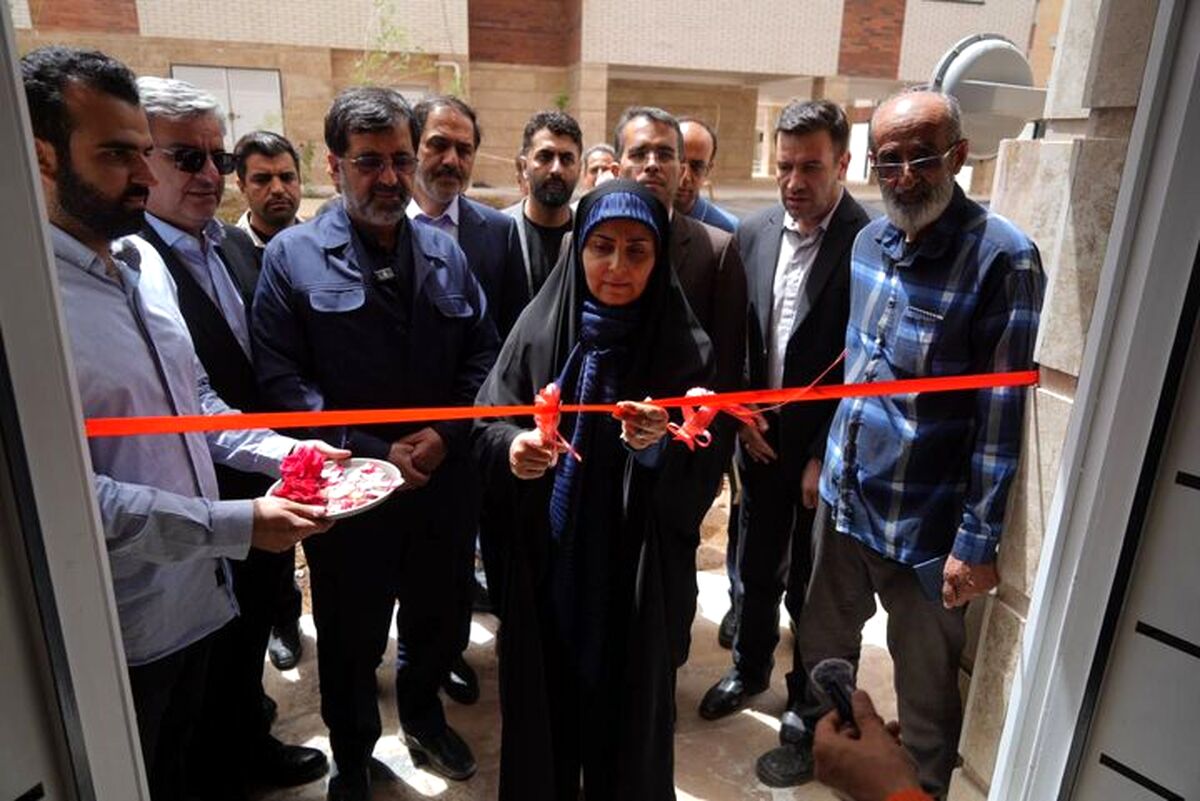 افتتاح ۳۳۹۵ واحد مسکونی در قم با حضور وزیر راه و شهرسازی 