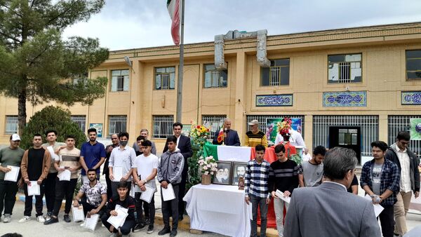 برگزاری جشن  روز معلم در هنرستان شهید دیواندری سبزوار