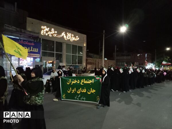 همایش باشکوه دختران جان فدای ایران در خلیل آباد