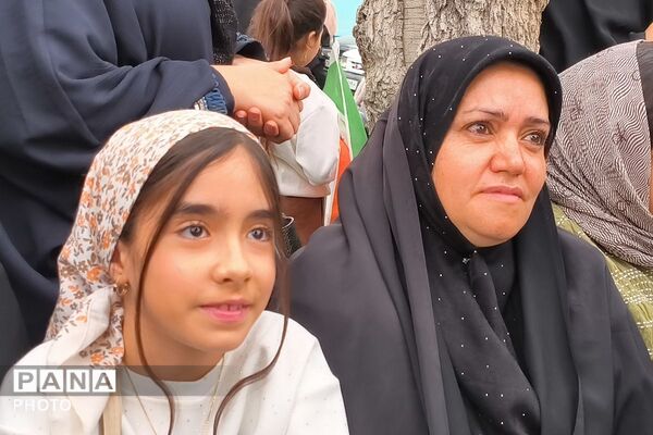 همایش مادر و دختری جان فدا در بهارستان دو