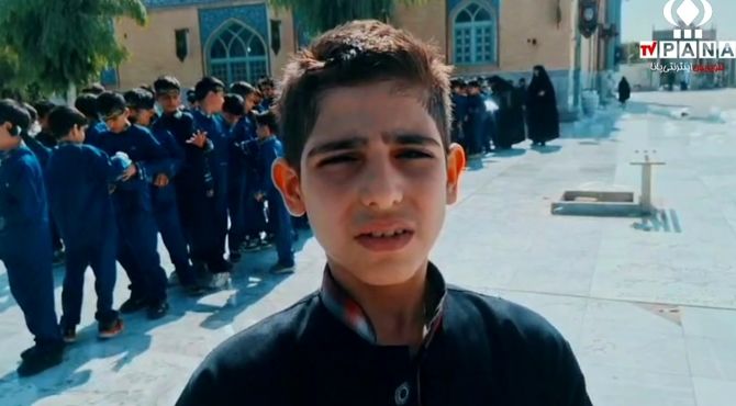 عرض ارادت دانش آموزان ابتدایی ناحیه یک قم به آستان مقدس امامزاده سید علی(ع) 