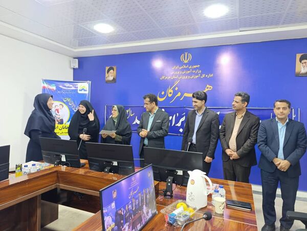 پیشگامان ترویج فرهنگ جوانی جمعیت