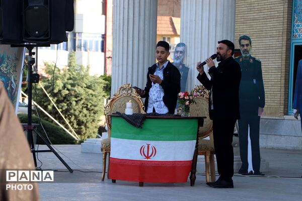 هم صدایی اصحاب فرهنگ و رسانه در فرهنگسرای سیمرغ نیشابور 