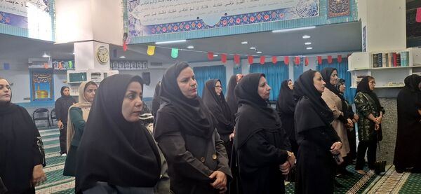 جلسه انجمن اولیاء ومربیان دبستان نیایش