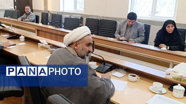 اهمیت برگزاری نماز و اجرای طرح نماد در مدارس