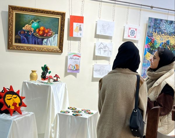 نمایشگاه پرسش مهر مدرسه قدسیه تبریز 