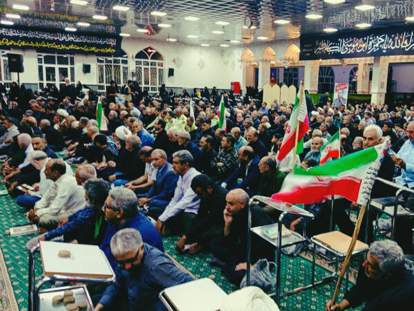 همایش فدائیان رهبر در کاشمر 