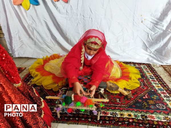 نمایشگاه «طرح بوم» در مدرسه بهادر صمدی