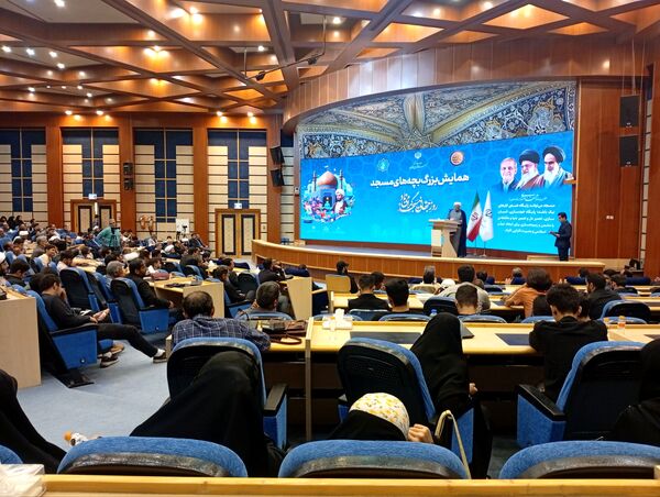 برگزاری همایش بزرگ بچه‌های مسجد به‌مناسبت روز جهانی مسجد در همدان