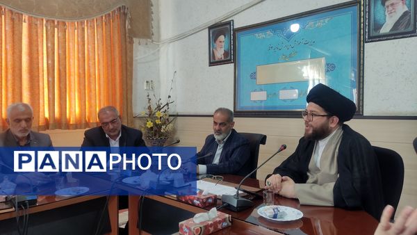 دیدار خبرنگاران پانا با مدیر آموزش و پرورش ناحیه 3 قم