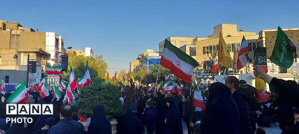 قاب های ماندگار از اربعین رهبر شهید 