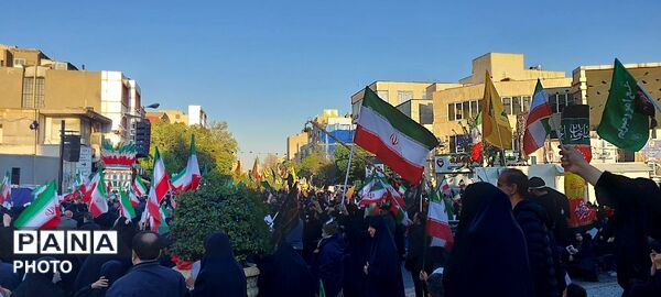 قاب های ماندگار از اربعین رهبر شهید 