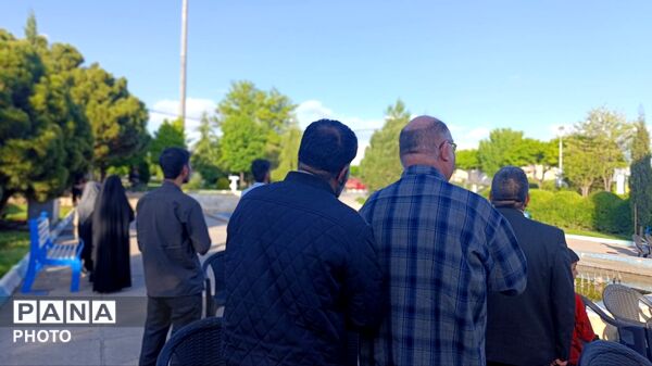 گردهمایی اهالی فرهنگ و هنر در فرهنگسرای سیمرغ نیشابور 