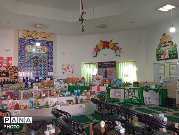 جشنواره جابر بن حیان در دبستان نرجس 