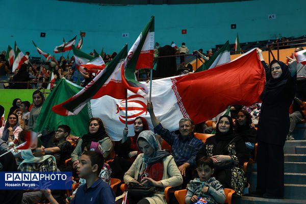 جشن قهرمانی تیم‌های ملی کشتی آزاد و فرنگی ایران
