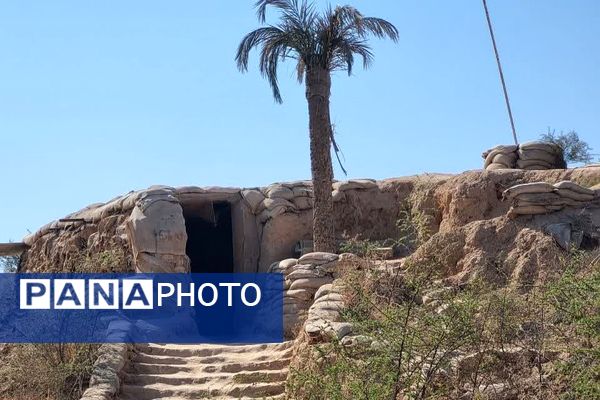 اولین روز حضور دانش‌آموزان دختر منطقه کهریزک در یادمان ‌های مناطق عملیاتی جنوب ایران