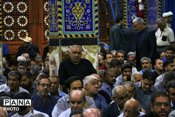 یزد در سوگ عالم ربانی؛ بزرگداشت آیت‌الله سید علیرضا حیدری در روضه محمدیه