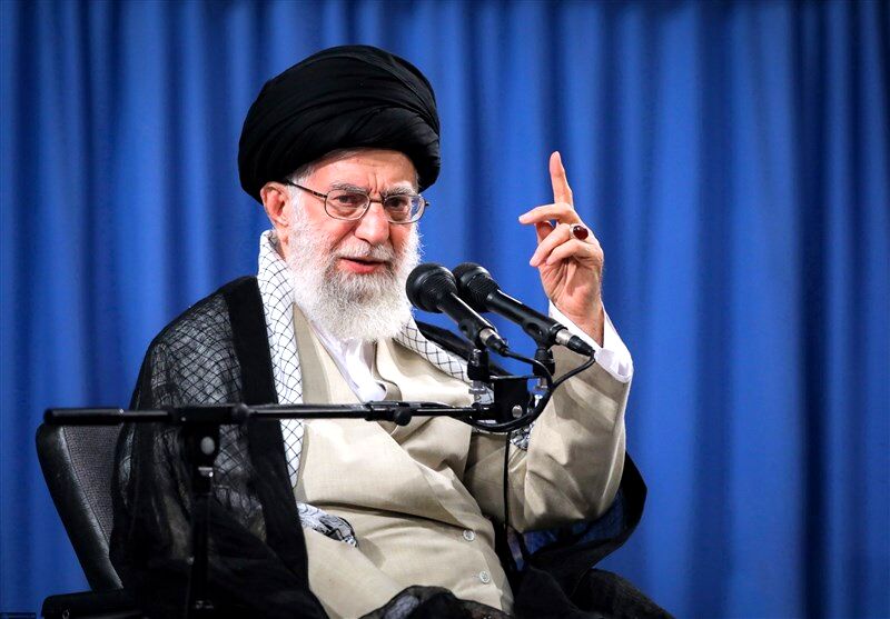 برگزاری مراسم بدرقه و تشییع پیکر رهبر شهید در قم، مشهد و تهران