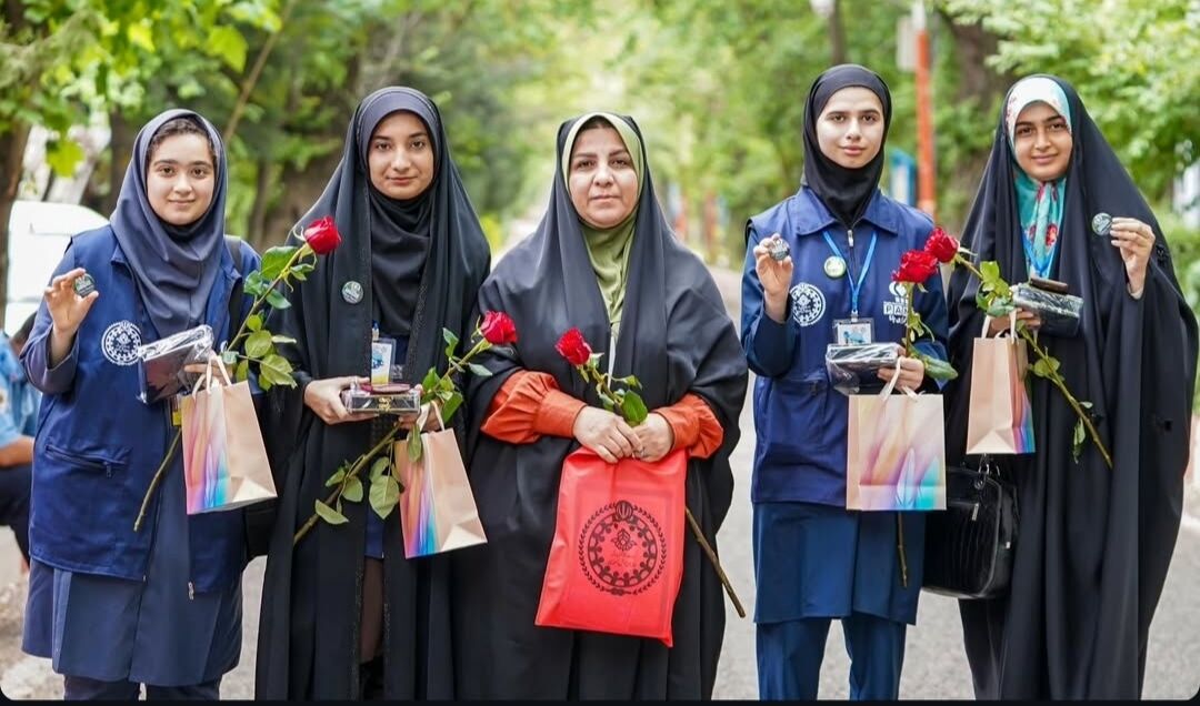 آن‌جا که صدا گم می‌شود، ما معنا می‌شویم