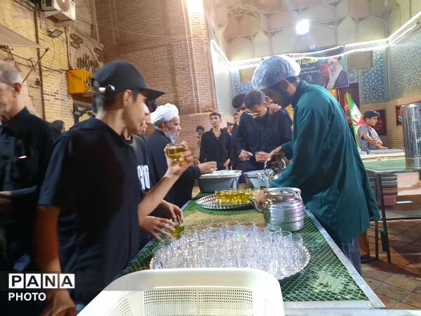 قاب پانا میزبان چایخانه فاطمه الزهرا
