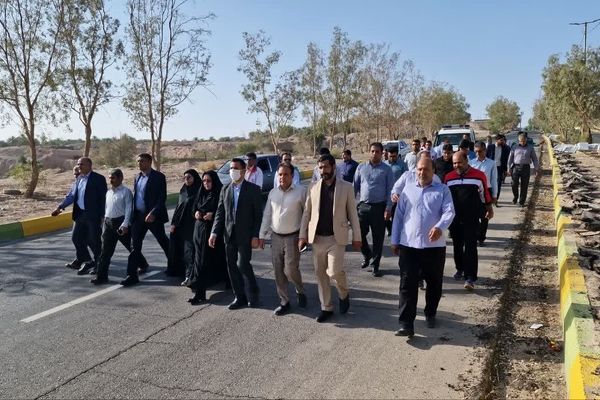 برگزاری همایش پیاده روی ادارات فهرج