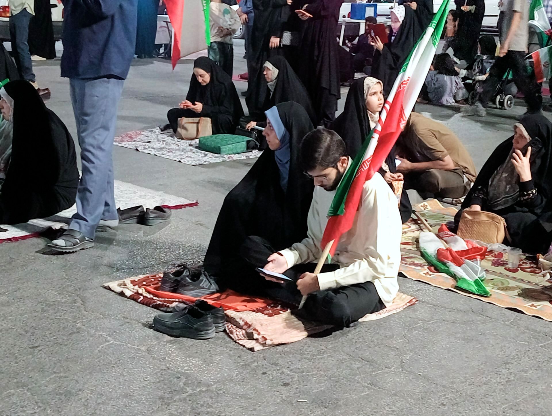 خون خواهی رهبر شهید ادامه دارد