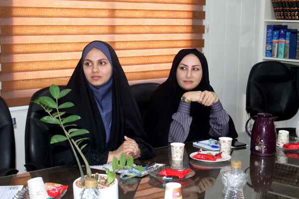 جلسه ستاد برنامه ریزی زنگ بازگشایی مدارس و زنگ ایثار و مقاومت در بوشهر
