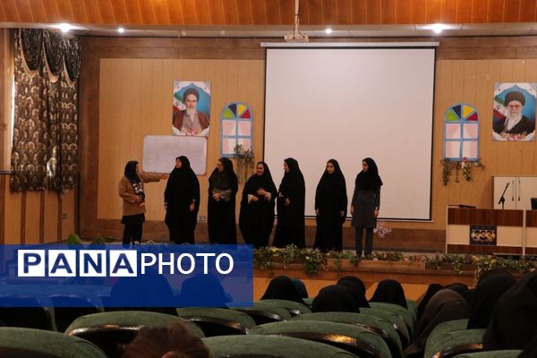 برگزاری کارگاه ضمن خدمت پیشتازان در سملقان