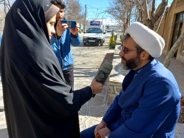 آیین تقدیر از مدرسان و مربیان فعال سازمان دانش‌آموزی استان قم