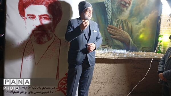 پدر از میان ما رفته ولی پسرش باز علمدار شده 