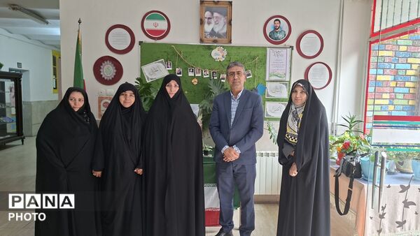 مانور بازگشایی با شعار برای ایران، برای مدرسه در تهران
